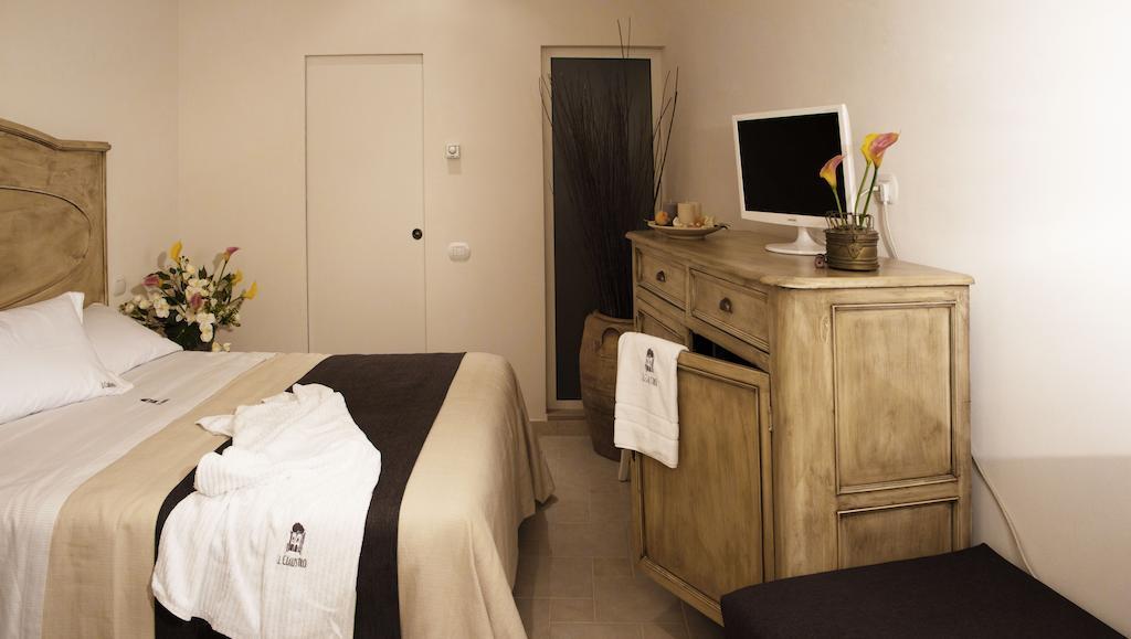 Il Claustro - Bed And Breakfast アルタムラ 部屋 写真
